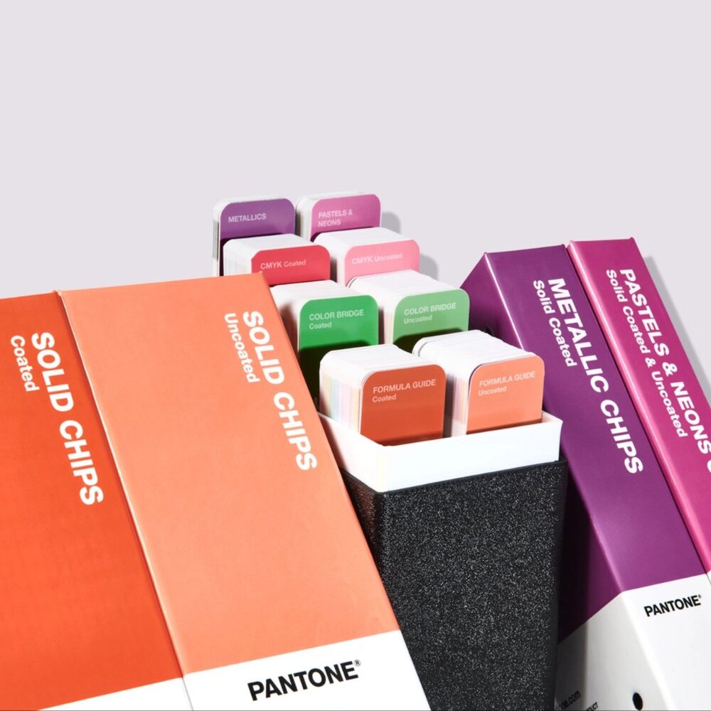 Pantone Reference Library: The Comprehensive Color Library for Graphics & Print - Picture 4 of 4